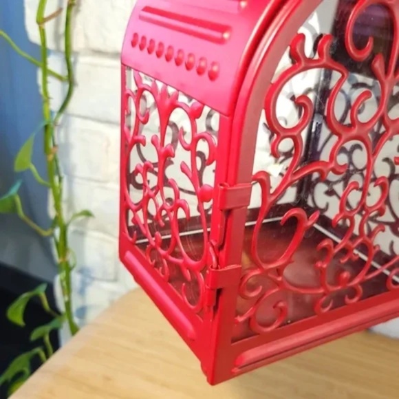 Red Curly Vine Pattern Metal Lantern - Picture 5 of 7